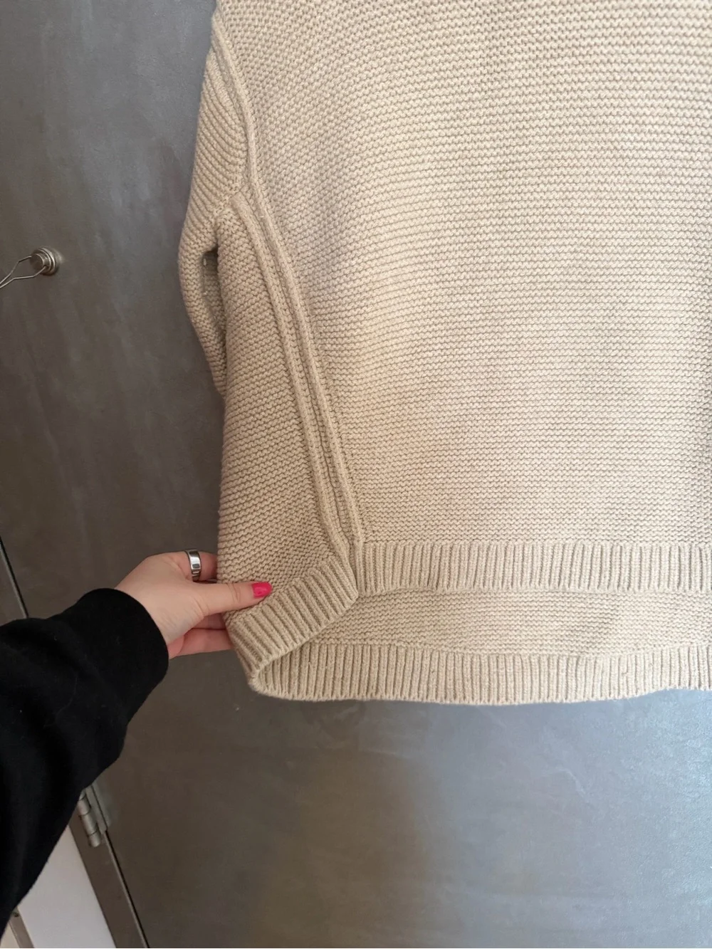 Banana Republic Tan Crewneck Sweater - Picture 2 of 4